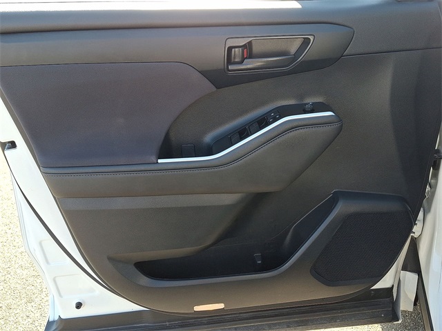 2023 Toyota Highlander LE for sale at PATRIOT BUICK GMC OF BOYERTOWN