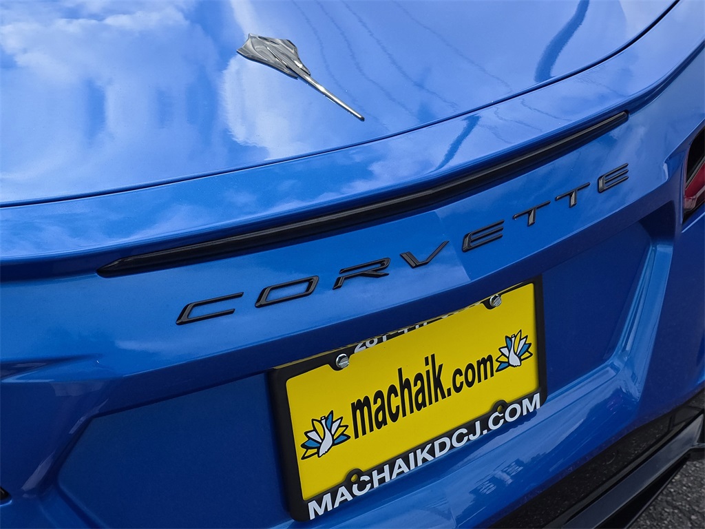 2025 Chevrolet Corvette Stingray - 7