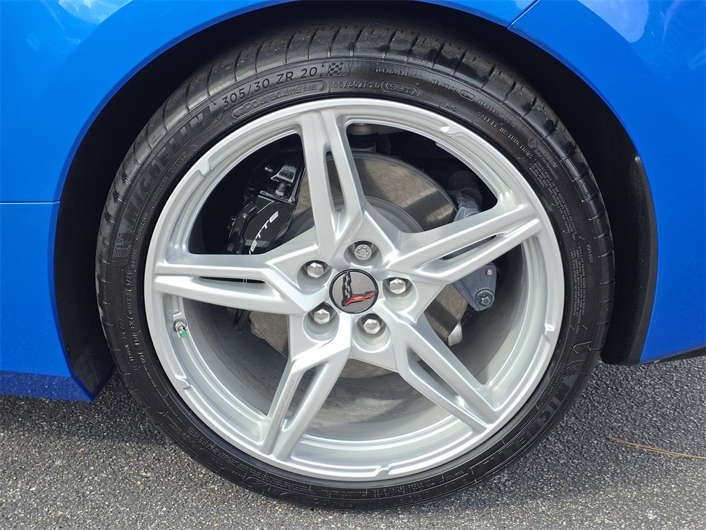 2025 Chevrolet Corvette Stingray - 8