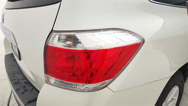 2012 Toyota Highlander   at Autostrade