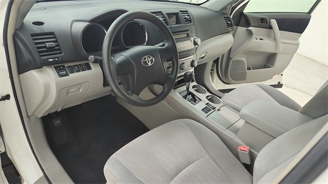 2012 Toyota Highlander   at Autostrade