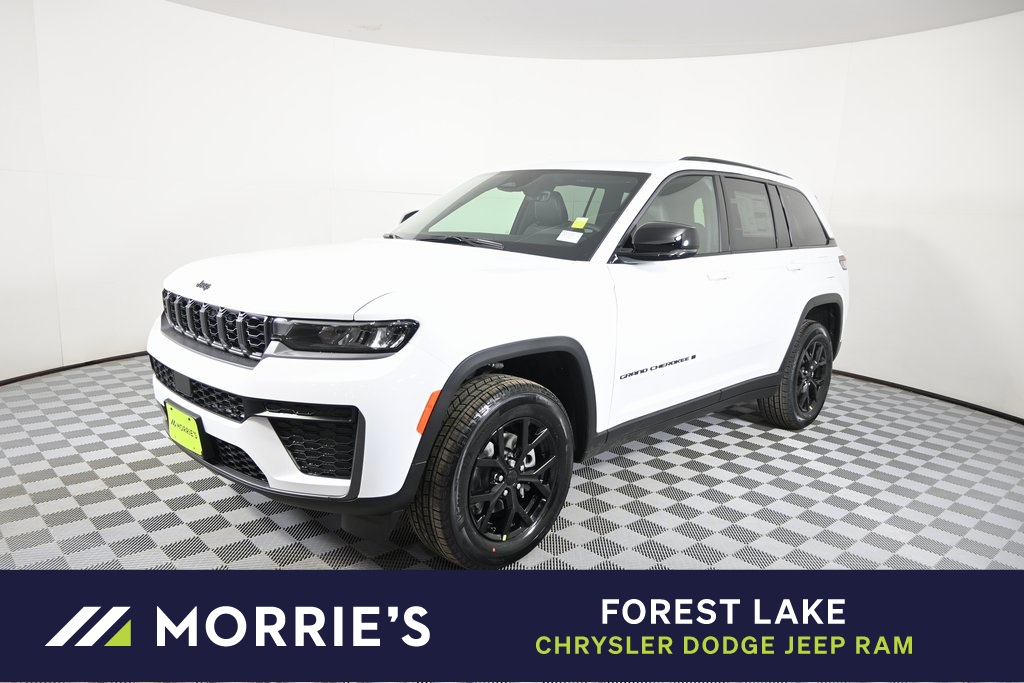 2026 Jeep Grand Cherokee Laredo