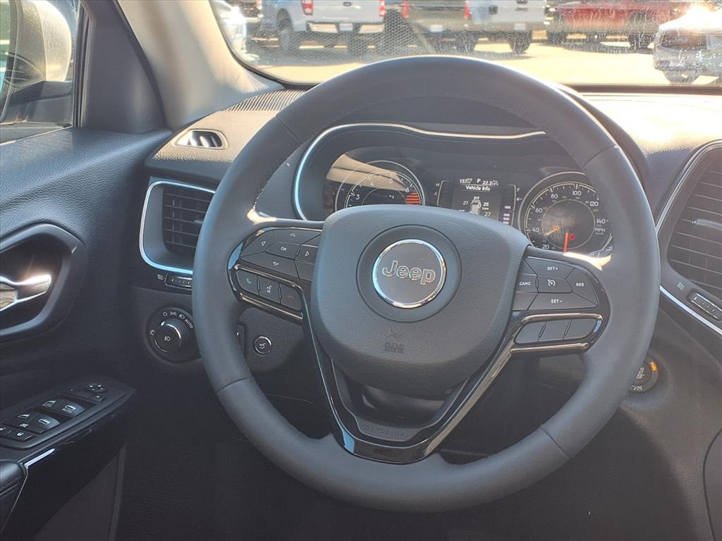 2020 Jeep Cherokee Altitude Silver at Traditions Chevrolet