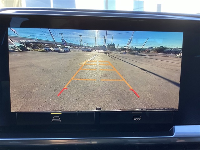 Used Car 2023 Chevrolet Silverado 1500  Lt Trail Boss For Sale Under $50,000 In San Antonio, Texas