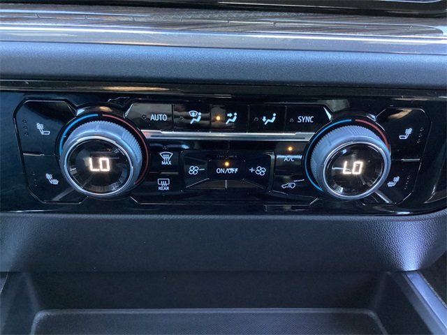 Used Car 2023 Chevrolet Silverado 1500  Lt Trail Boss For Sale Under $50,000 In San Antonio, Texas