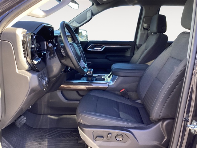 Used Car 2023 Chevrolet Silverado 1500  Lt Trail Boss For Sale Under $50,000 In San Antonio, Texas