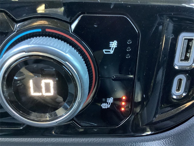 Used Car 2023 Chevrolet Silverado 1500  Lt Trail Boss For Sale Under $50,000 In San Antonio, Texas