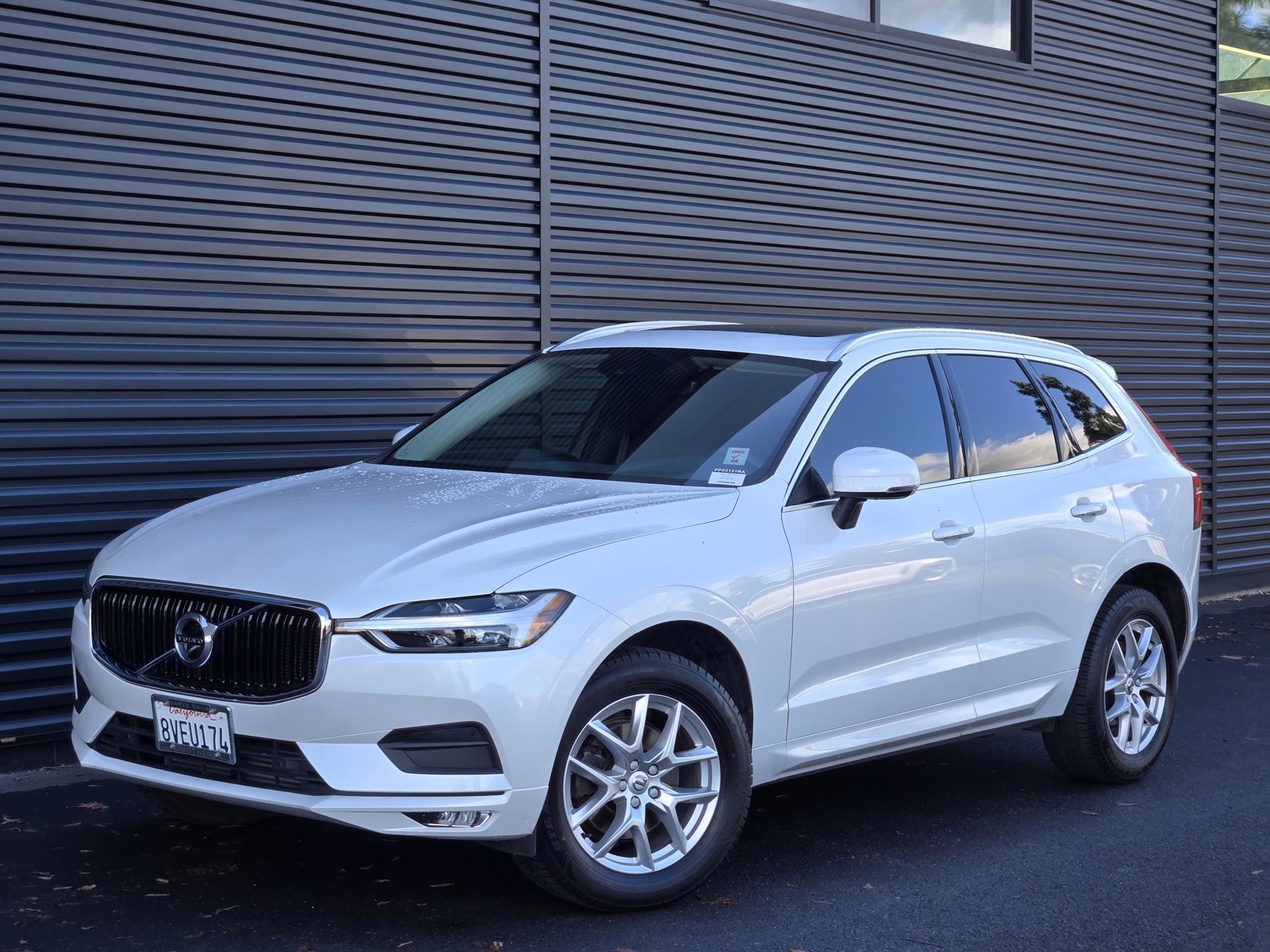 2021 Volvo XC60 T5 Momentum AWD