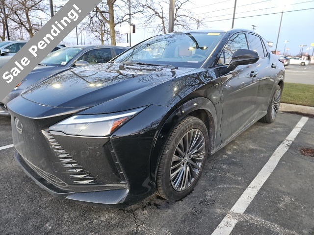 2023 Lexus RZ 450e Luxury AWD