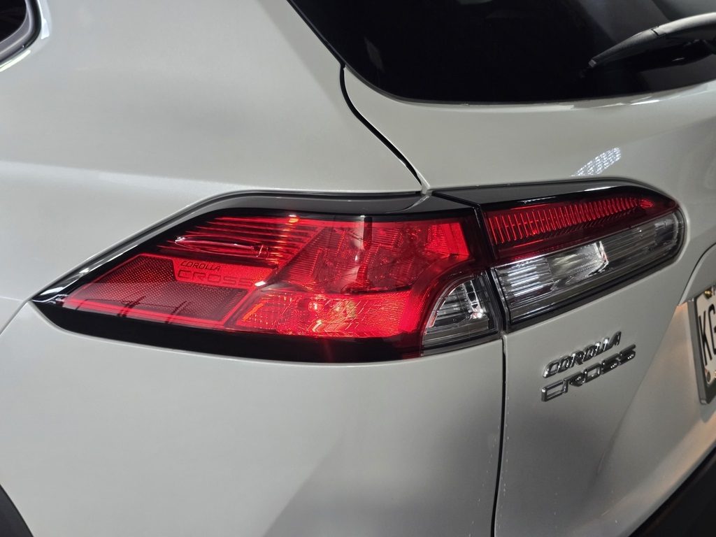 Thumbnail: 2024 Toyota Corolla Cross - 9
