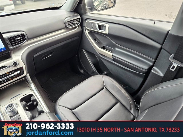 Used Car 2022 Ford Explorer  Xlt For Sale Under $30,000 In San Antonio, Texas