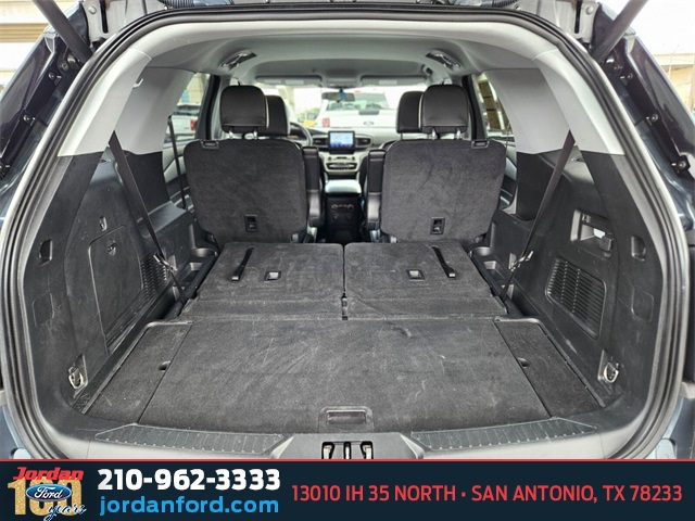 Used Car 2022 Ford Explorer  Xlt For Sale Under $30,000 In San Antonio, Texas