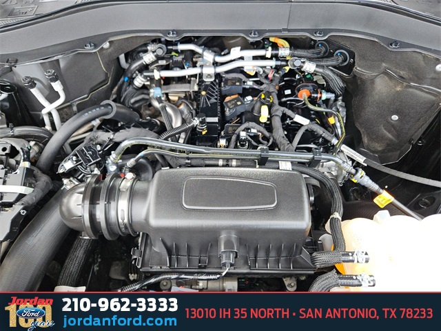 Used Car 2022 Ford Explorer  Xlt For Sale Under $30,000 In San Antonio, Texas