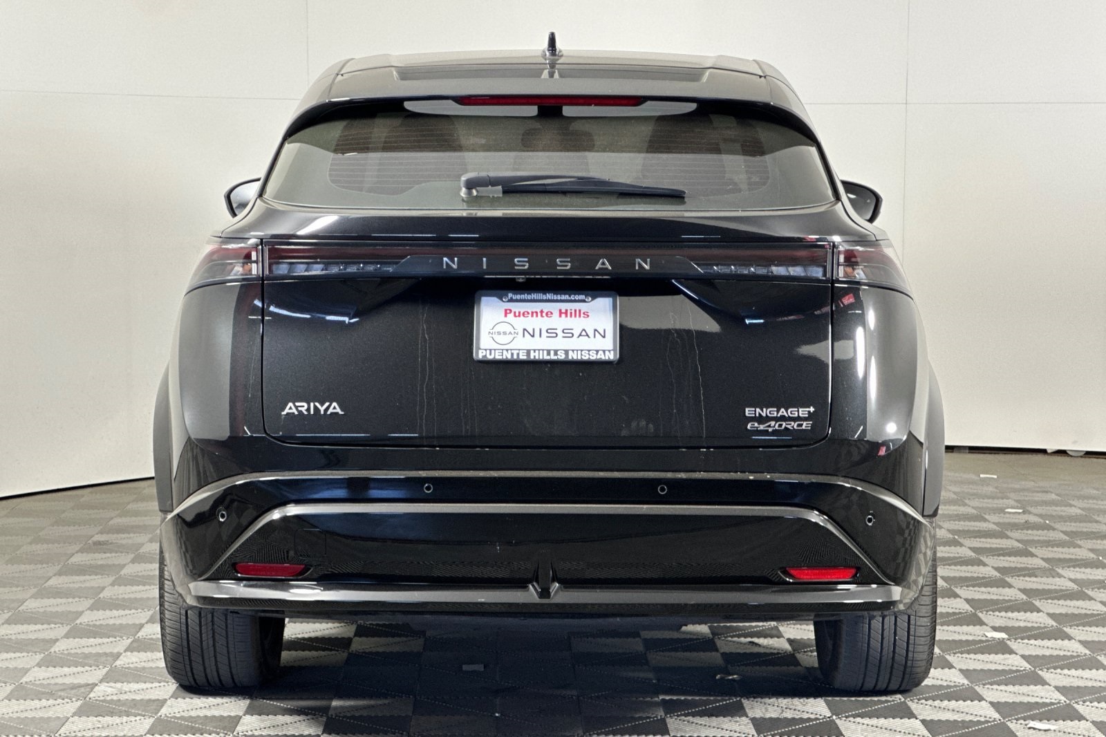 2024 Nissan ARIYA Engage e-4ORCE photo 3