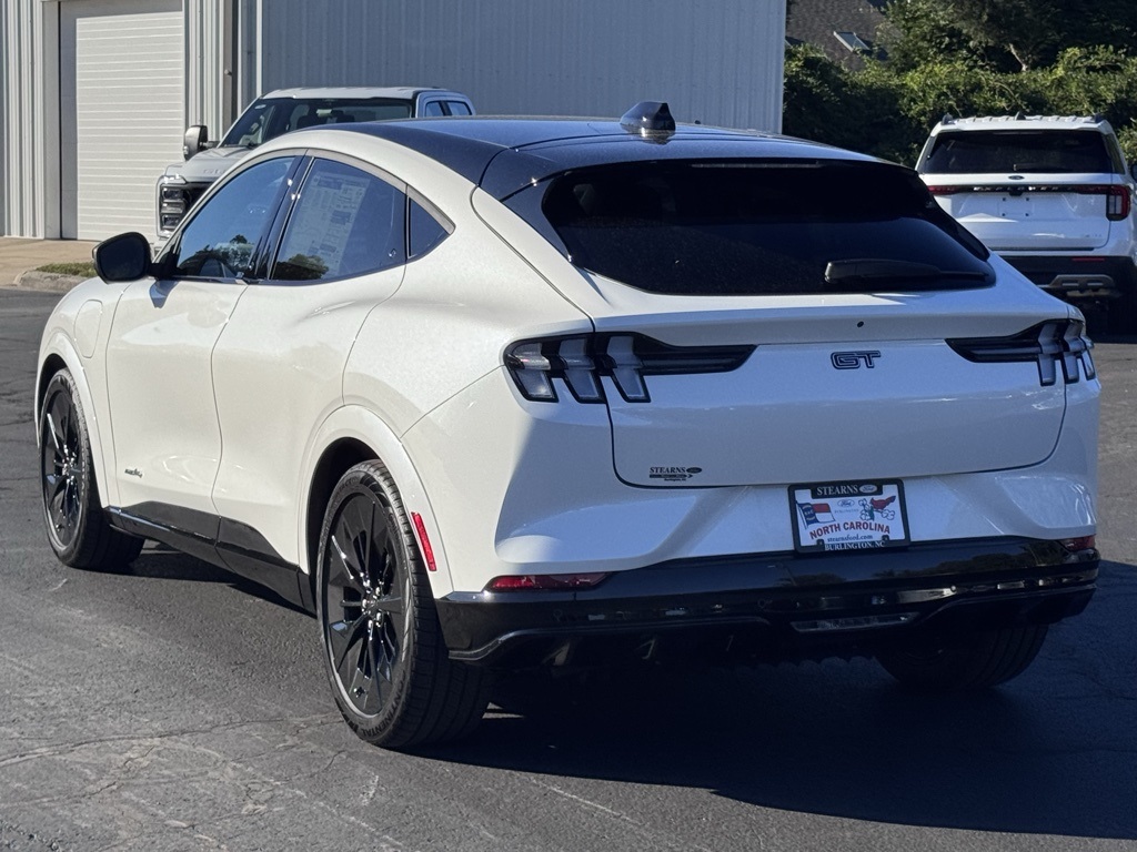 FordMustang Mach-E17