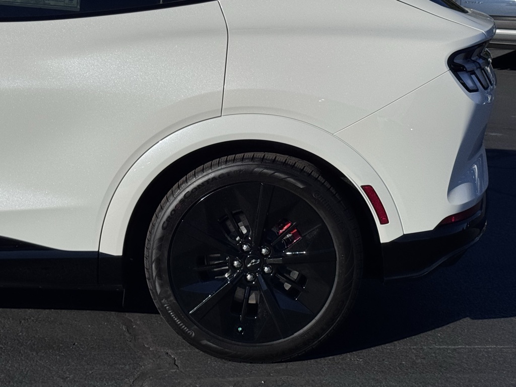 FordMustang Mach-E42