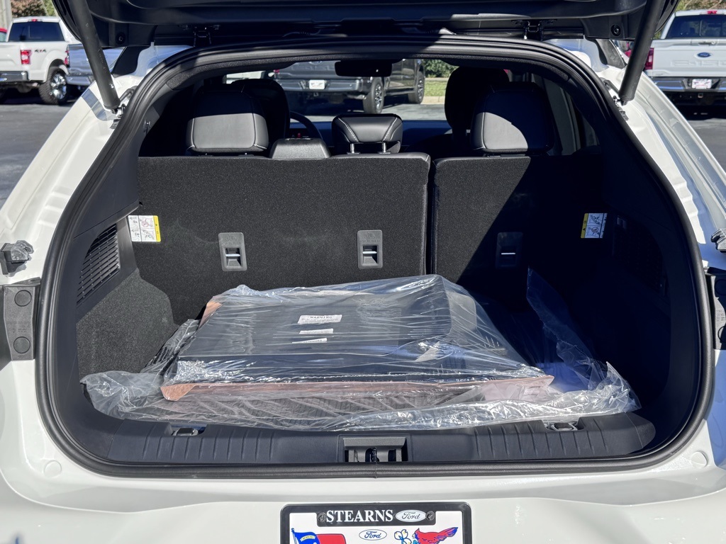 FordMustang Mach-E43