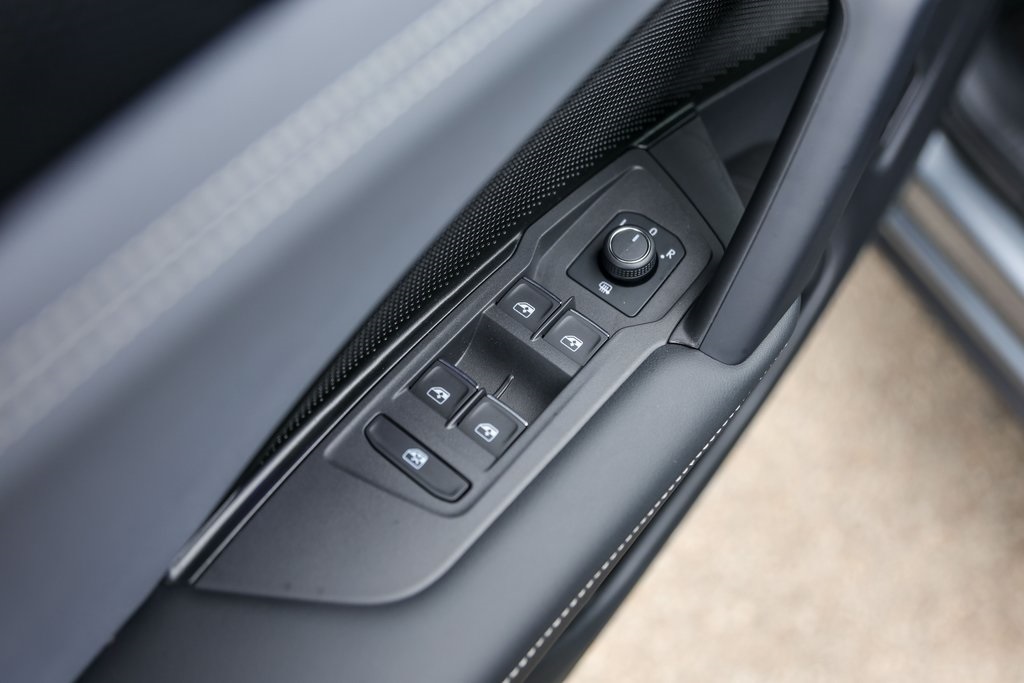 Used Car 2025 Volkswagen Tiguan  2.0t Se For Sale Under $30,000 In Austin, Texas