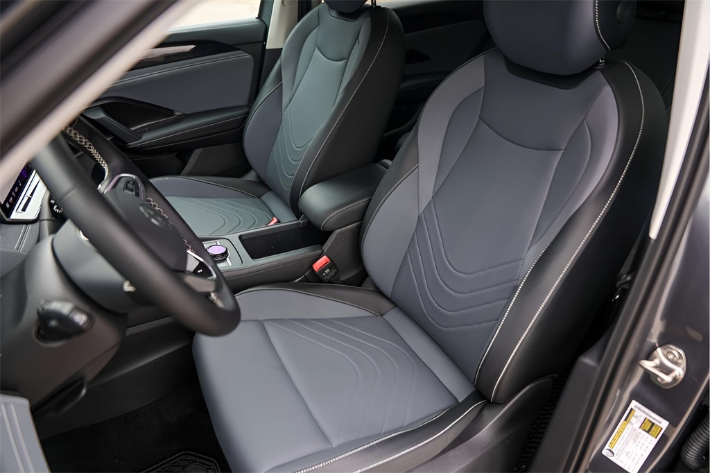 Used Car 2025 Volkswagen Tiguan  2.0t Se For Sale Under $30,000 In Austin, Texas