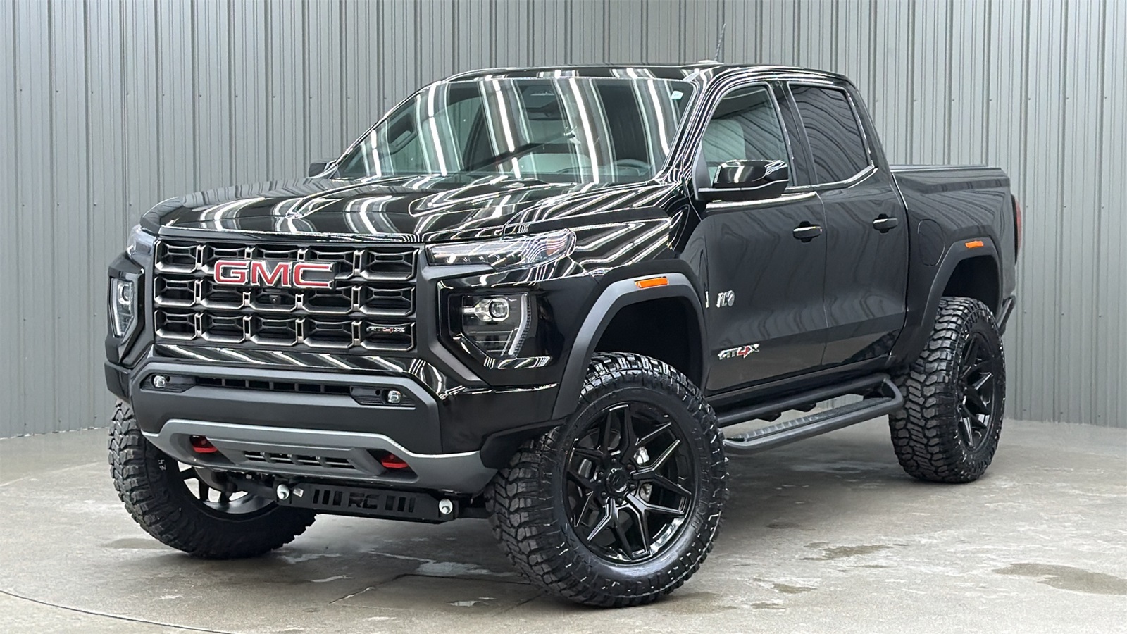 2025 GMC Canyon AT4 Crew Cab 4WD