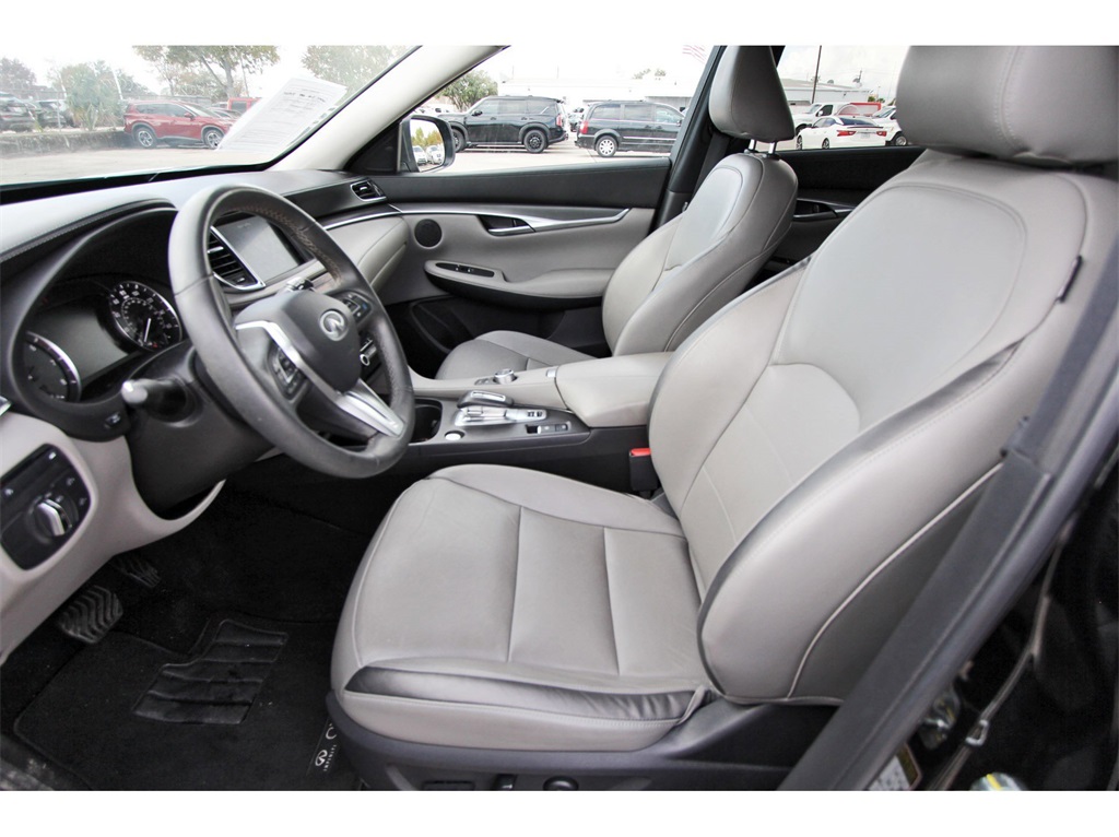 2023 INFINITI QX50 LUXE Black at South Houston Nissan