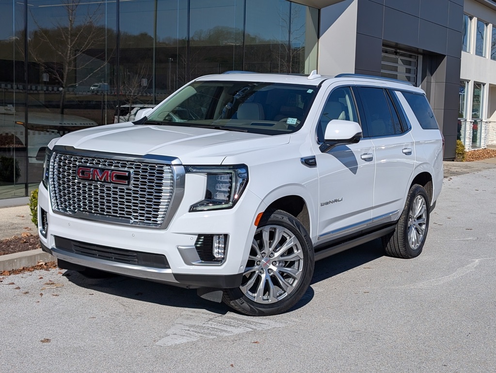 2023 GMC Yukon Denali 4WD