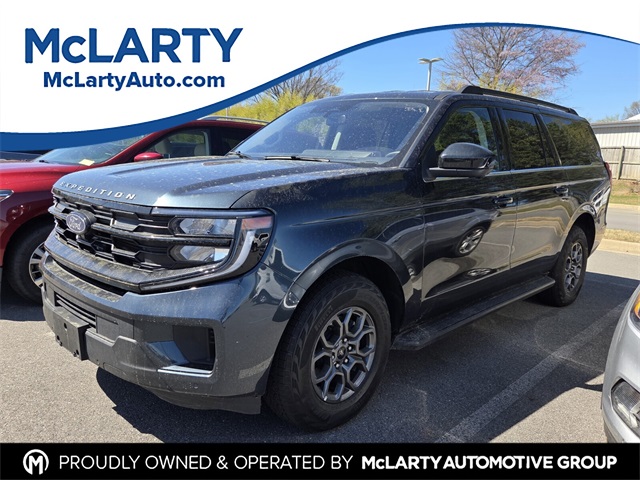 2025 Ford Expedition MAX Active 4WD