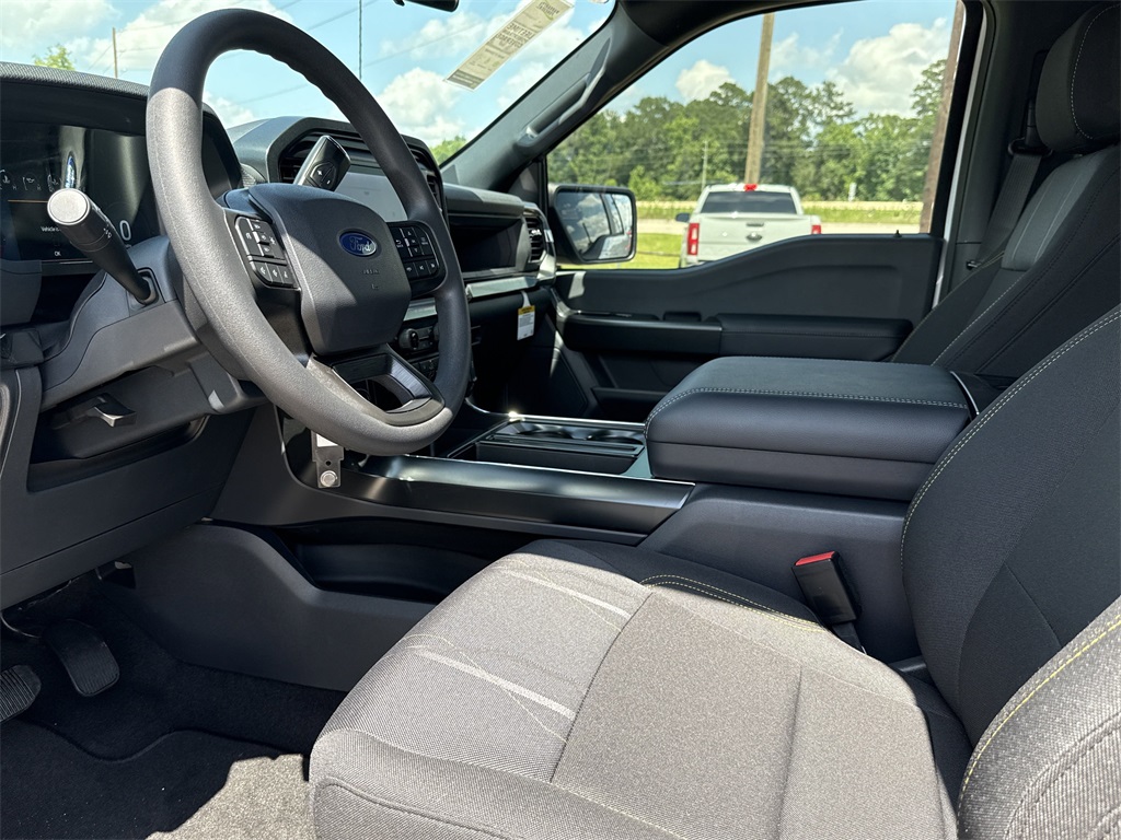 2025 Ford F-150 STX - 11