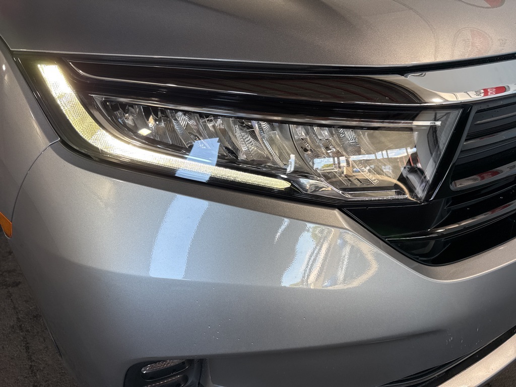 Thumbnail: 2021 Honda Odyssey - 12