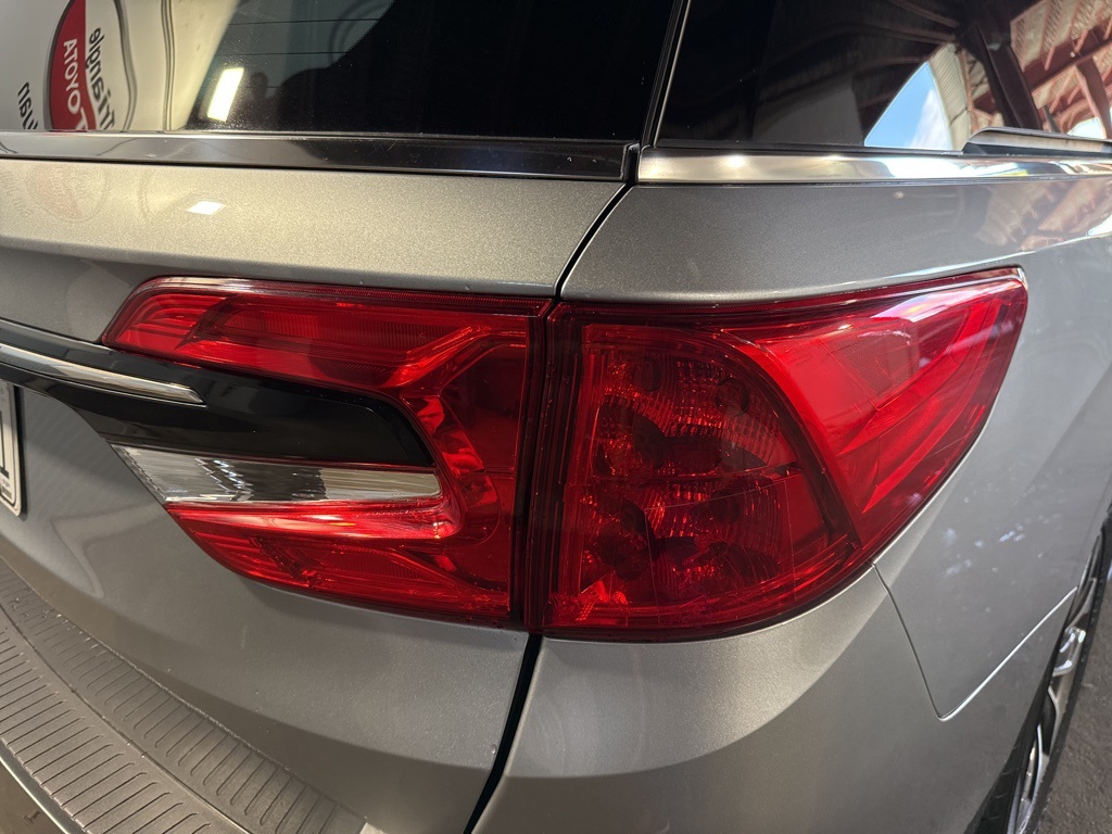 Thumbnail: 2021 Honda Odyssey - 19