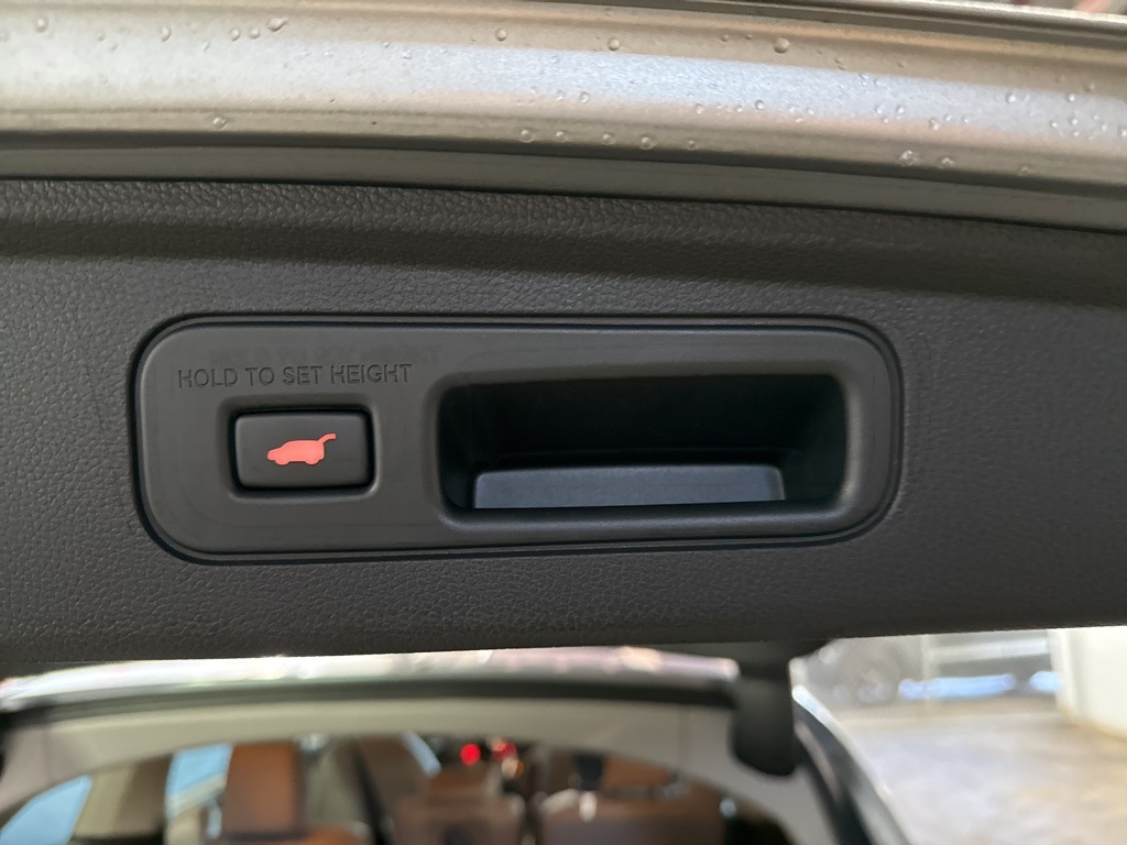 Thumbnail: 2021 Honda Odyssey - 26