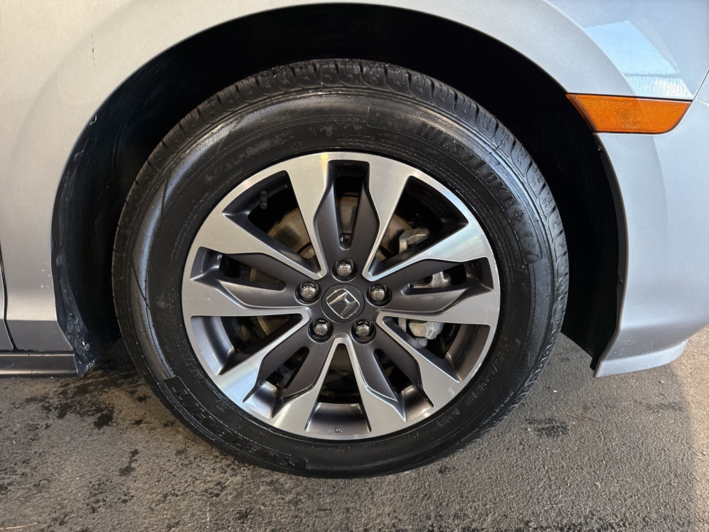 Thumbnail: 2021 Honda Odyssey - 7