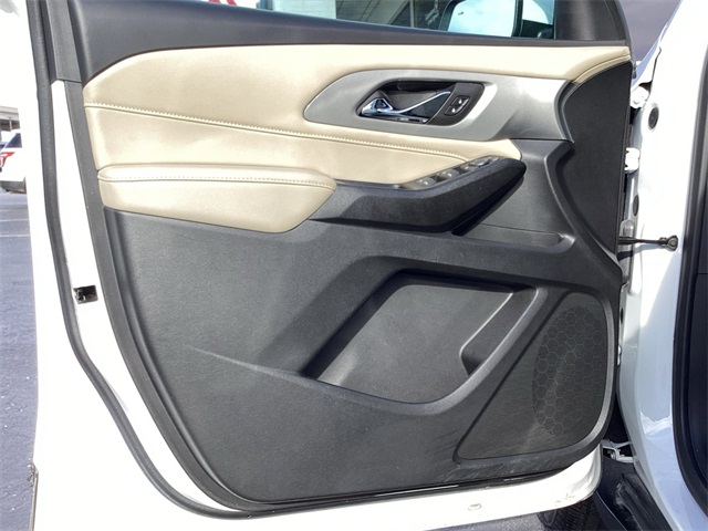 Used Car 2023 Chevrolet Traverse  Ls For Sale Under $25,000 In San Antonio, Texas