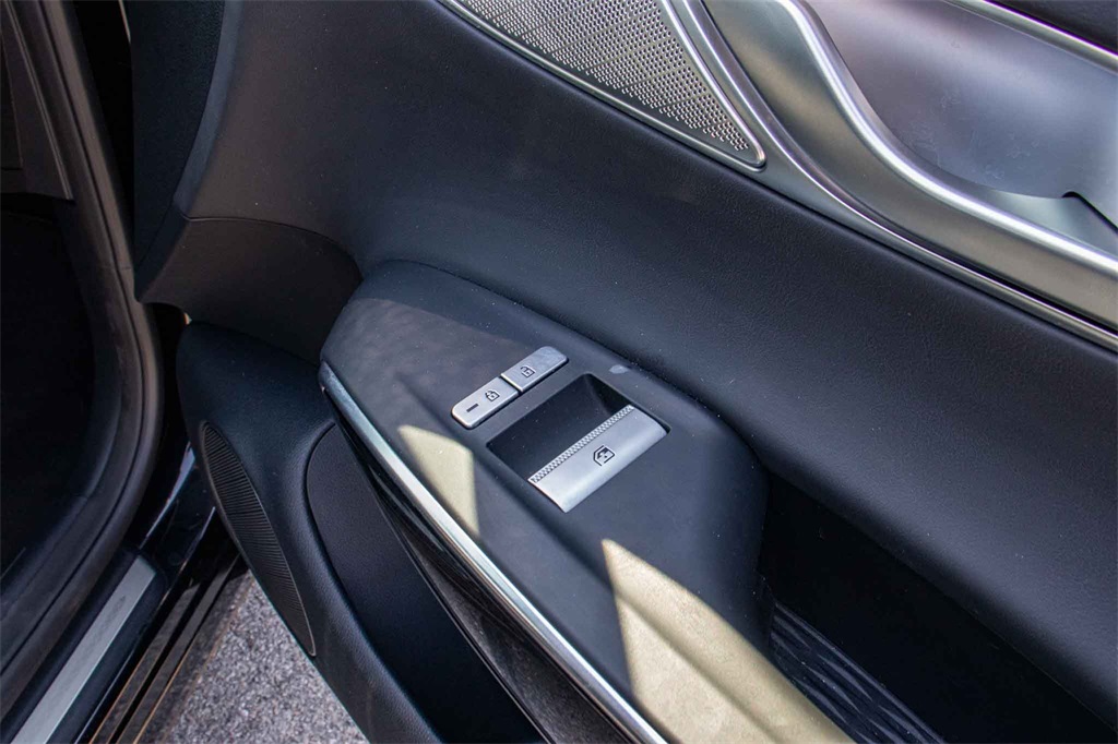 Used Car 2025 Genesis Gv70  2.5t For Sale Under $50,000 In San Marcos, Texas