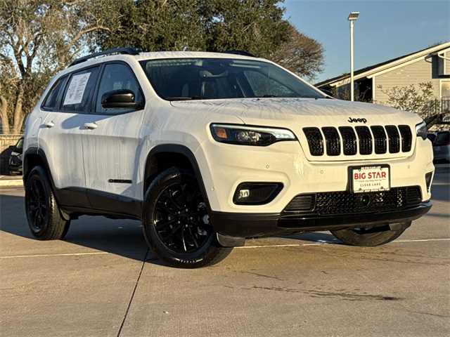 2023 Jeep Cherokee Altitude White at Martin Chrysler Dodge Jeep Ram