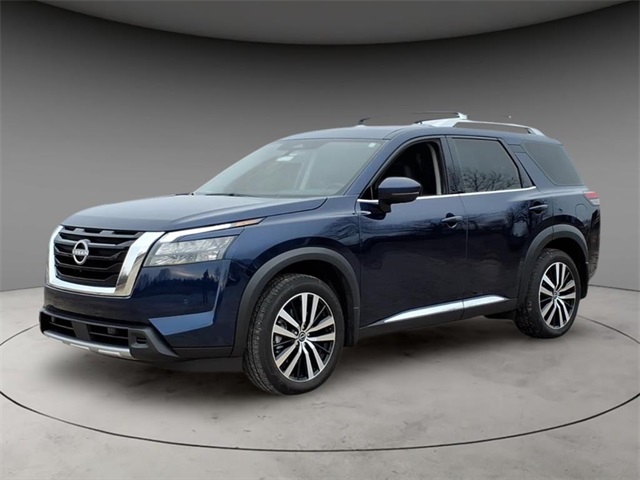 2025 Nissan Pathfinder Platinum 4WD