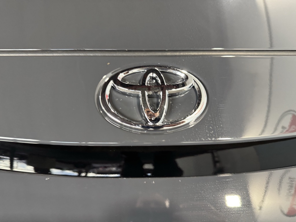 Thumbnail: 2025 Toyota Corolla - 13