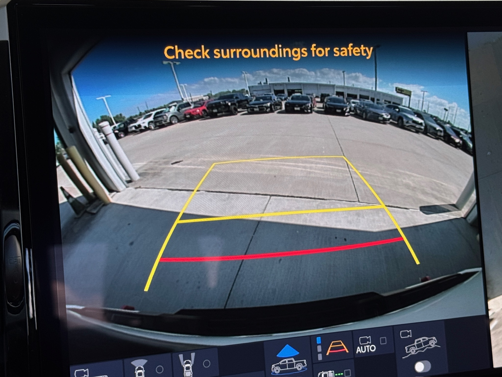 2025 Toyota Tacoma Hybrid TRD Off Road - 5