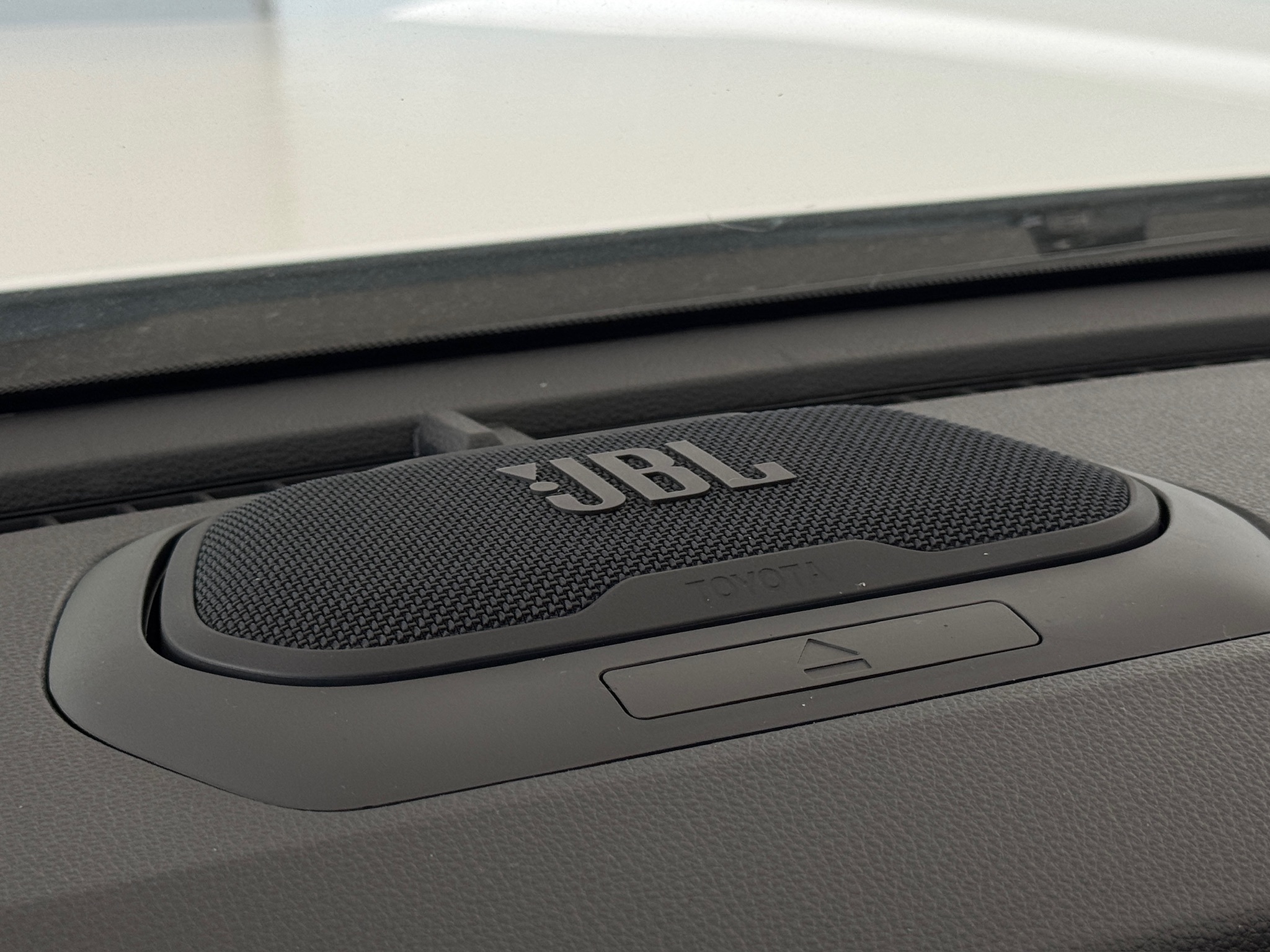 2025 Toyota Tacoma Hybrid TRD Off Road - 7