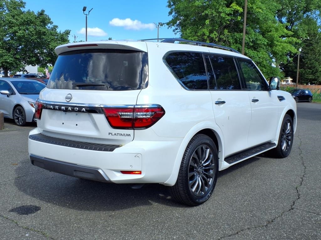 2023 Nissan Armada Platinum photo 3