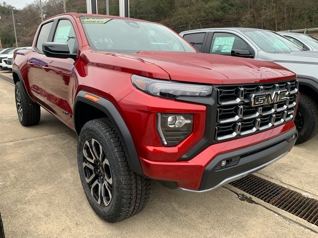 2026 GMC Canyon AT4 Crew Cab 4WD