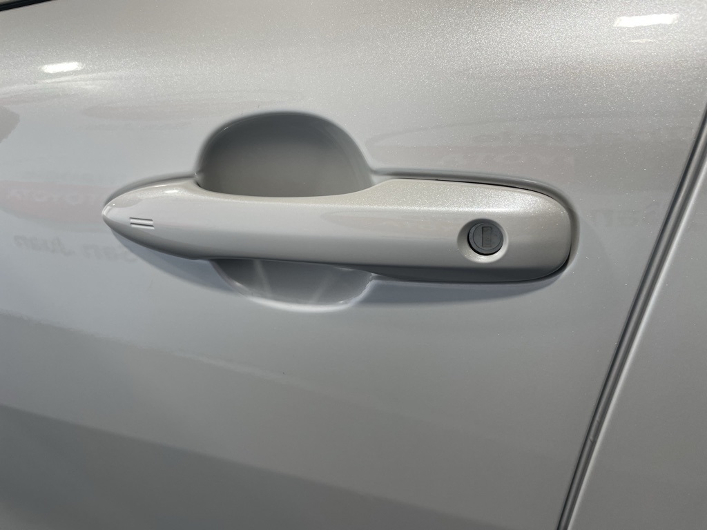 Thumbnail: 2026 Toyota Corolla Cross - 13