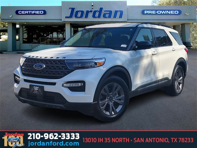 2022 Ford Explorer