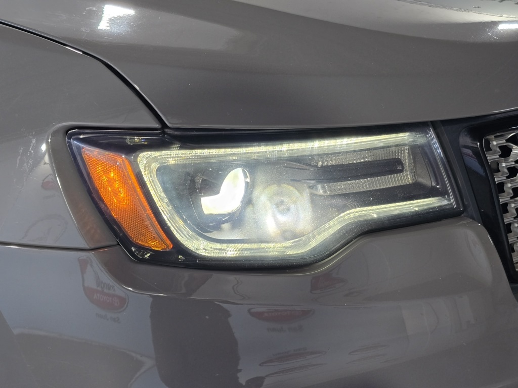 Thumbnail: 2020 Jeep Grand Cherokee - 5