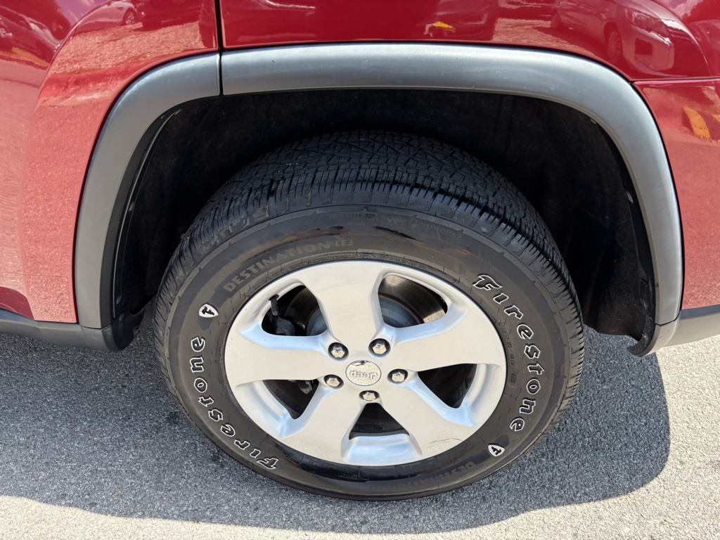 Used Car 2013 Jeep Grand Cherokee  Laredo For Sale Under $10,000 In Austin, Texas