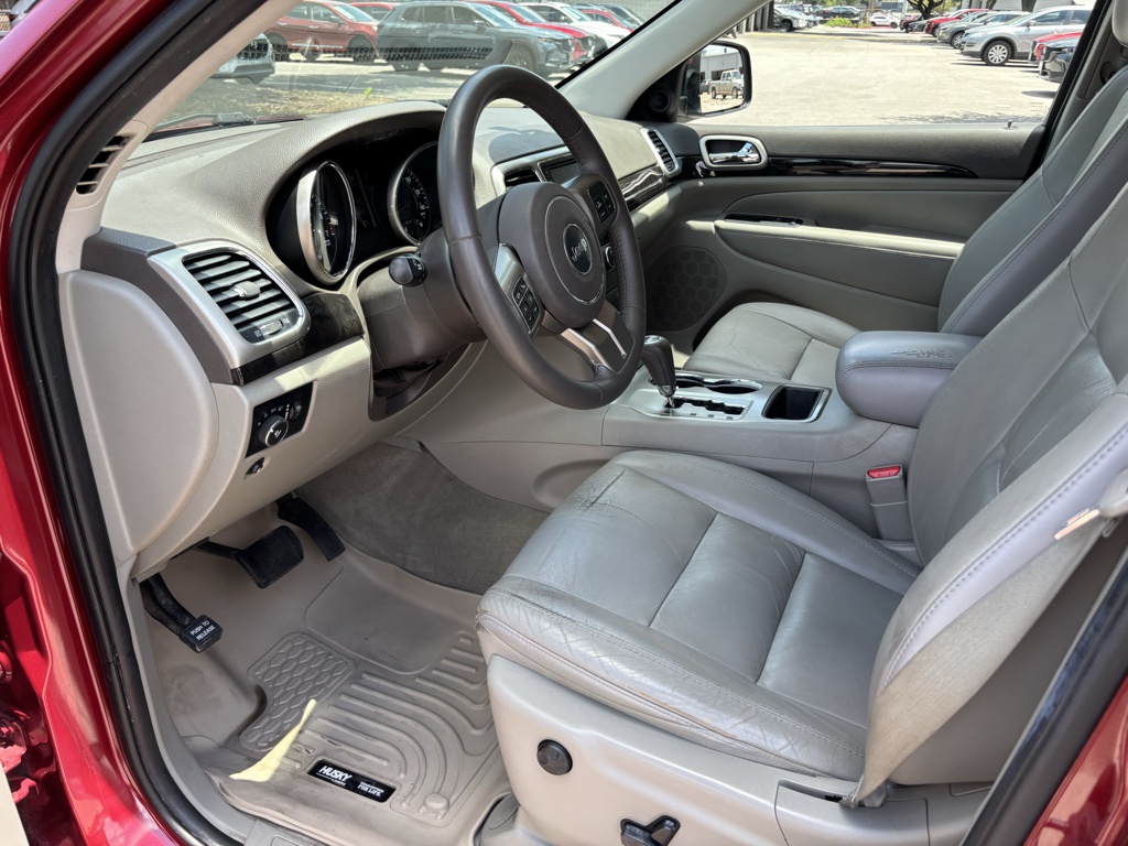 Used Car 2013 Jeep Grand Cherokee  Laredo For Sale Under $10,000 In Austin, Texas