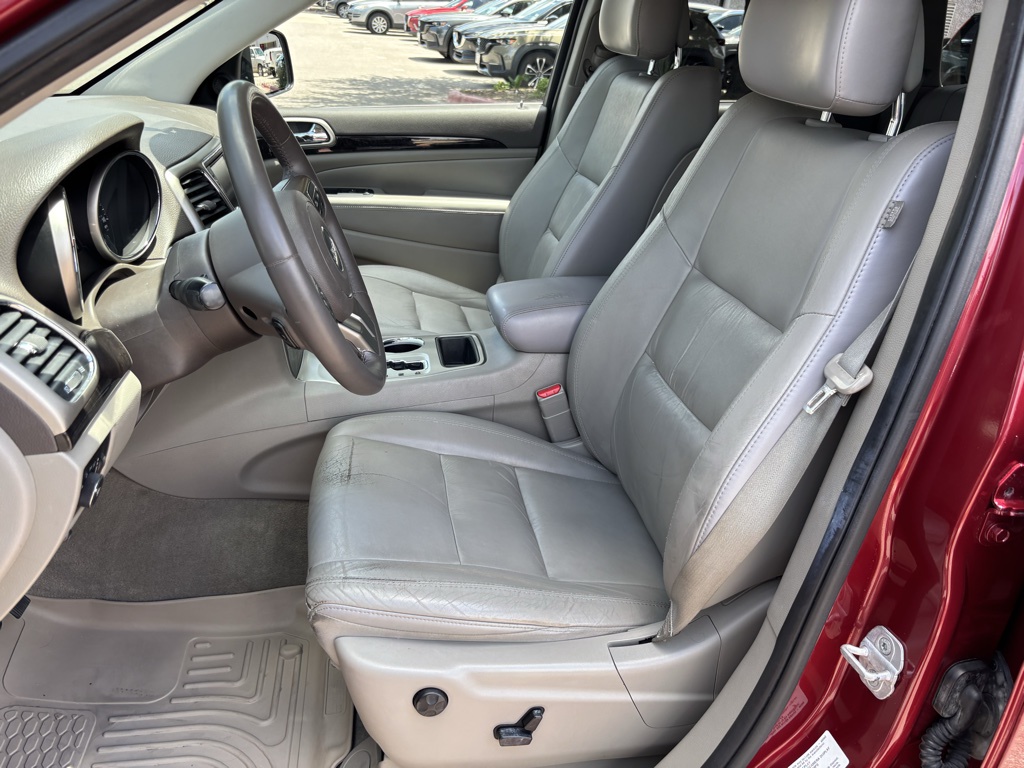 Used Car 2013 Jeep Grand Cherokee  Laredo For Sale Under $10,000 In Austin, Texas