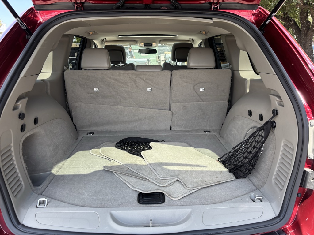 Used Car 2013 Jeep Grand Cherokee  Laredo For Sale Under $10,000 In Austin, Texas