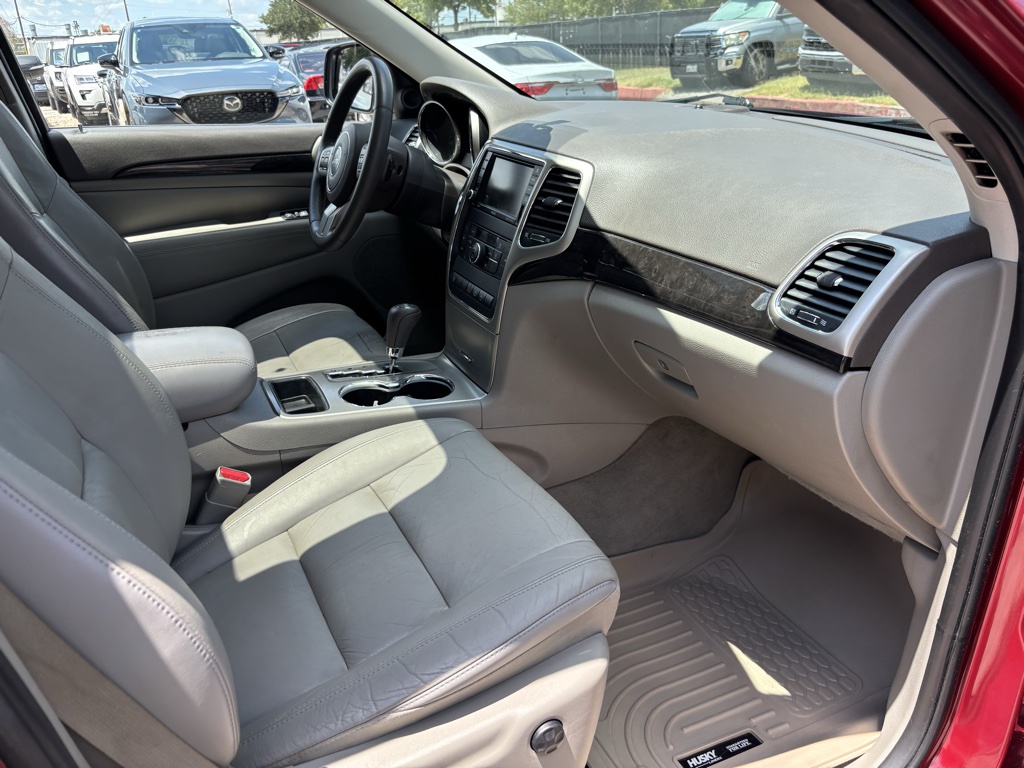 Used Car 2013 Jeep Grand Cherokee  Laredo For Sale Under $10,000 In Austin, Texas