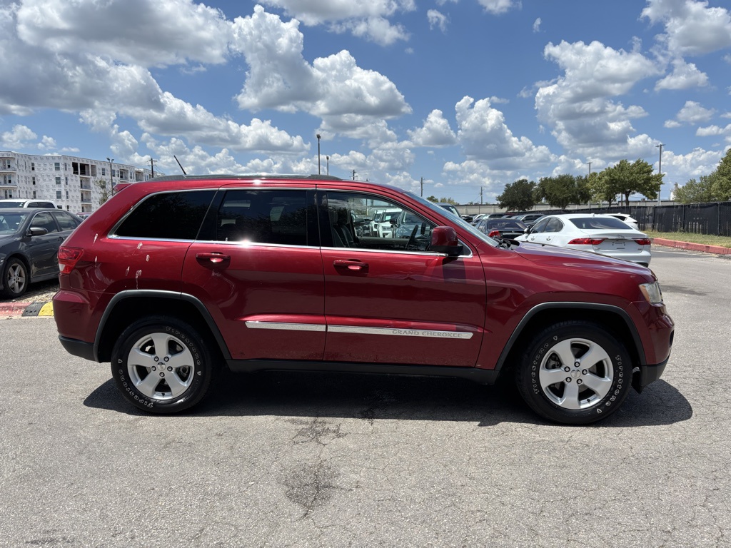 Used Car 2013 Jeep Grand Cherokee  Laredo For Sale Under $10,000 In Austin, Texas